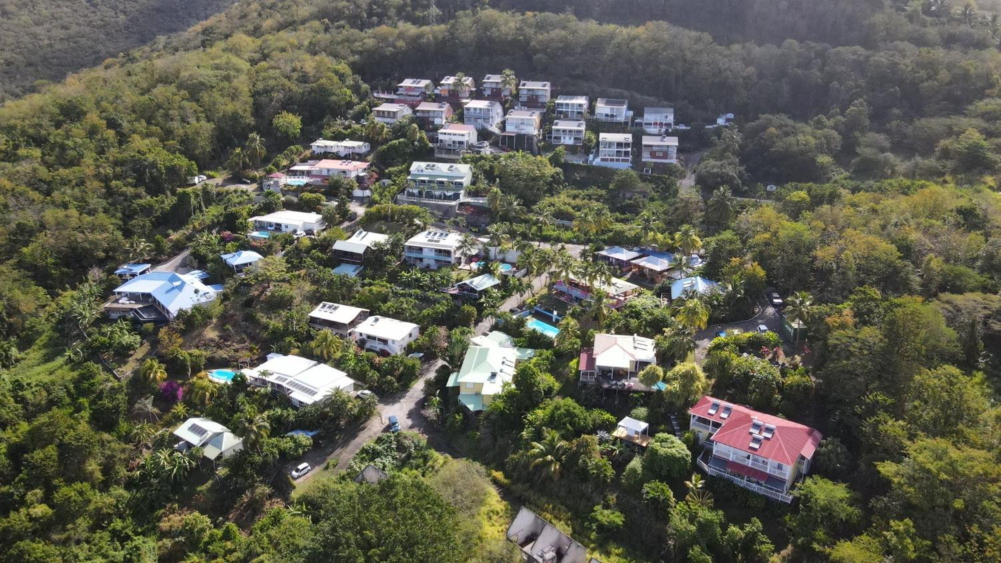 Logements Vue Mer Acces Piscine En Guadeloupe Bouillante Buitenkant foto